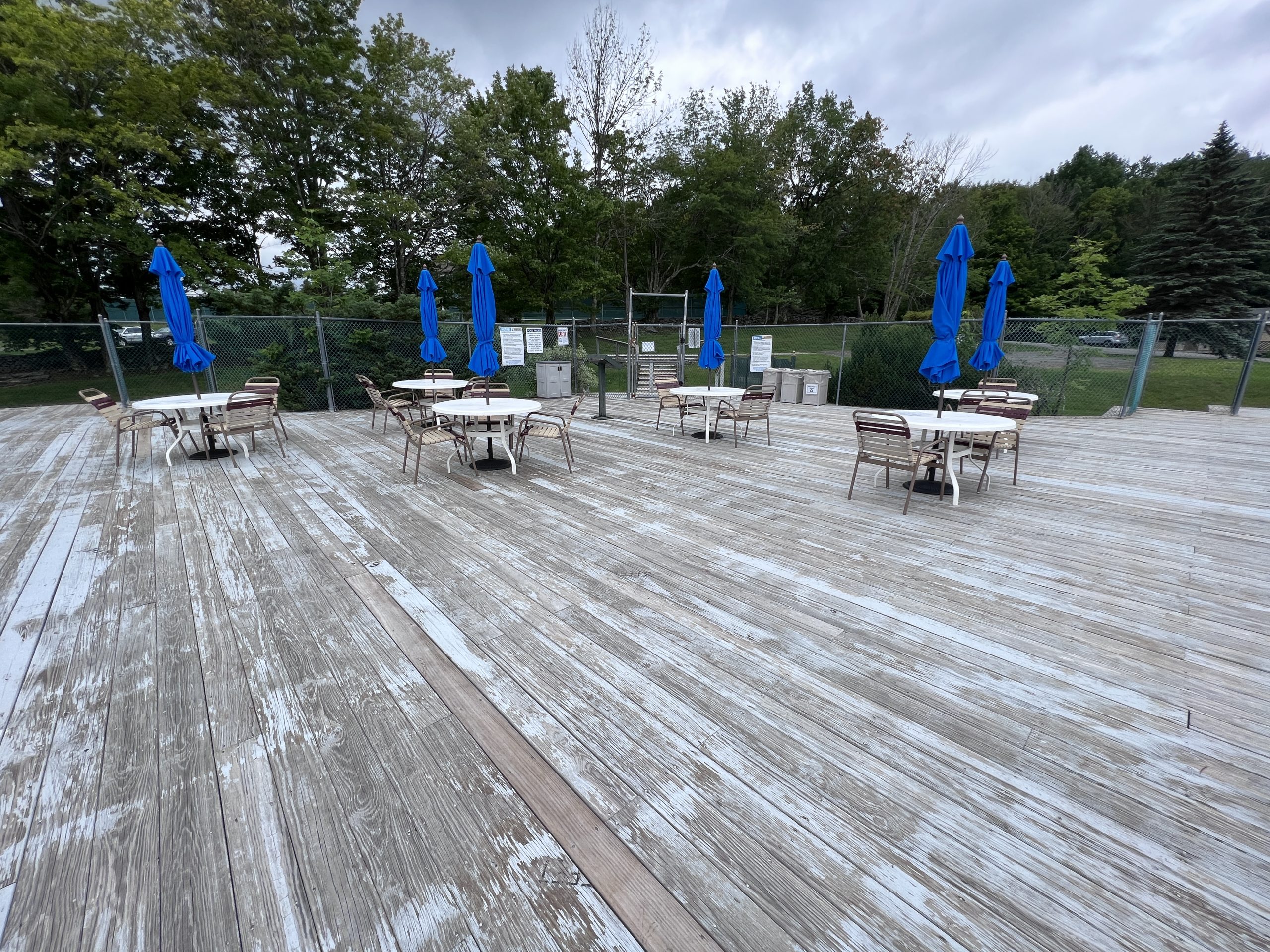 Pool deck with new parasols